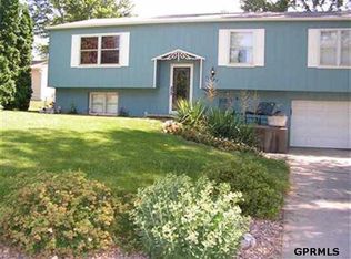 19027 Benton Blvd, Elkhorn, NE 68022