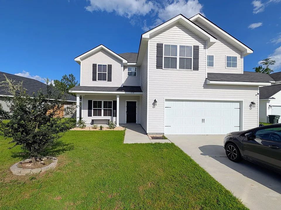 224 Whipple Ave