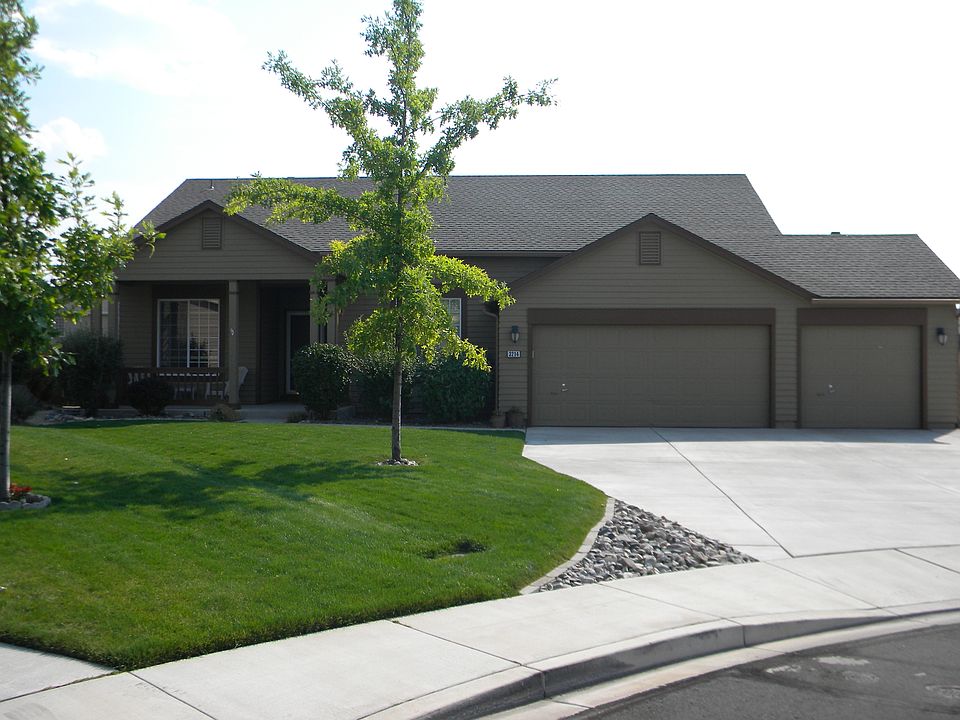 1st image of 3214 Gerona Ct