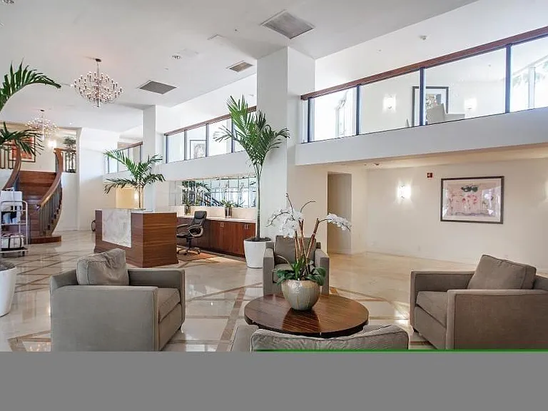 1617 N Flagler Dr #704 — Photo 3