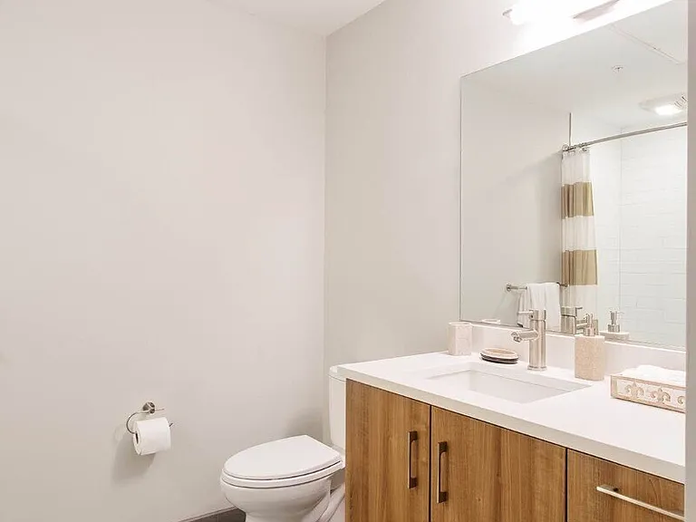 40 Marion St #207 — Photo 7