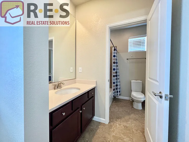 2331 Lodgepole Creek Dr — Photo 21