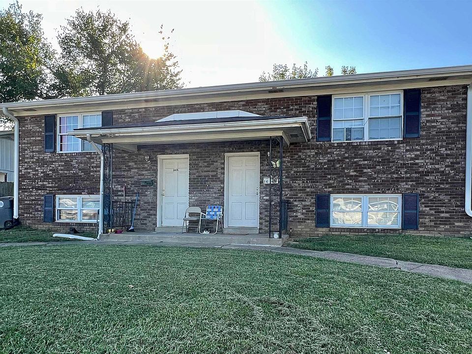 1st image of 1429/1431 Jeanette Ave