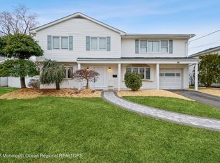 36 Galway Dr, Hazlet, NJ 07730