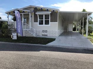 834 Mallard Ln, Tarpon Springs, FL 34689