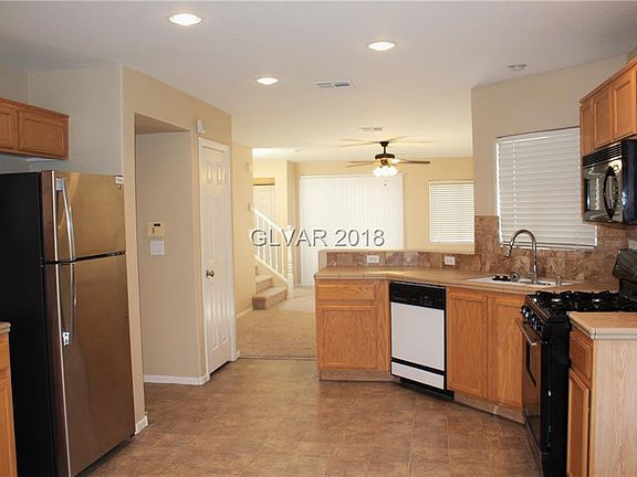 3rd image of 3659 McMurty Ct