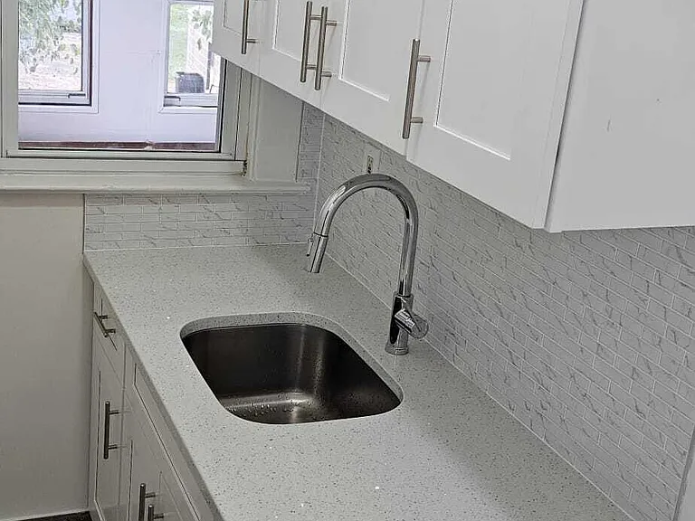 214 Hemingway Ave #2 — Photo 3