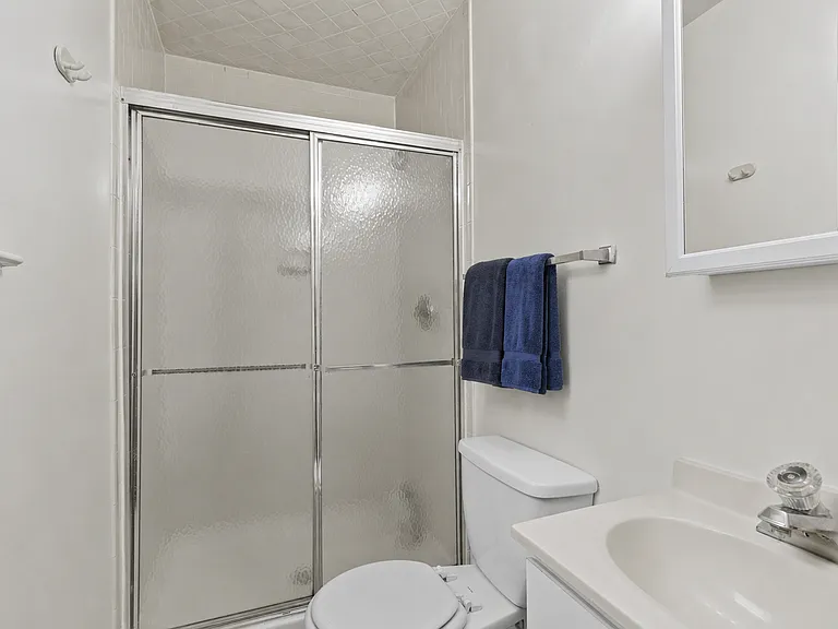 8809 38th Ave — Photo 14