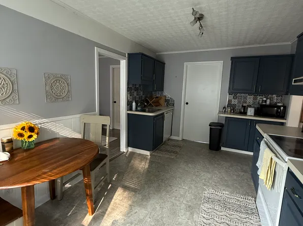 (undisclosed Address), Ballston Spa, NY 12020