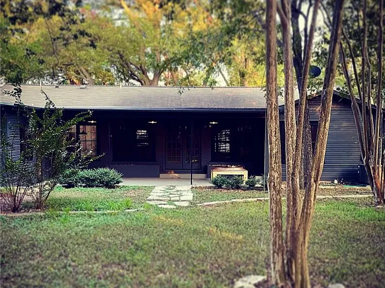 4504 Elwood Rd — Photo 9
