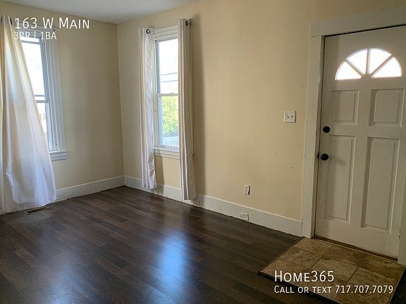 4th image of 163 W Main St