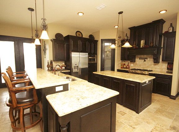 5th image of 2200 Nappa Valley Dr