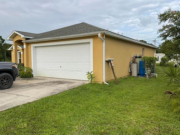 3rd image of 8356 102nd Avenue