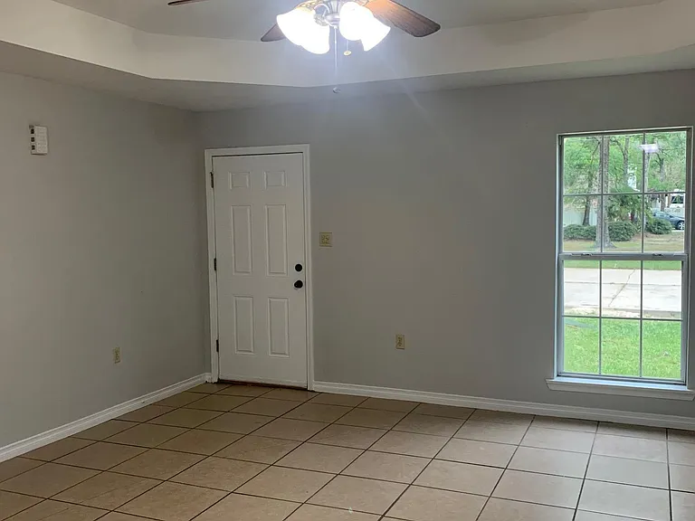 14285 Cassie St #B — Photo 5