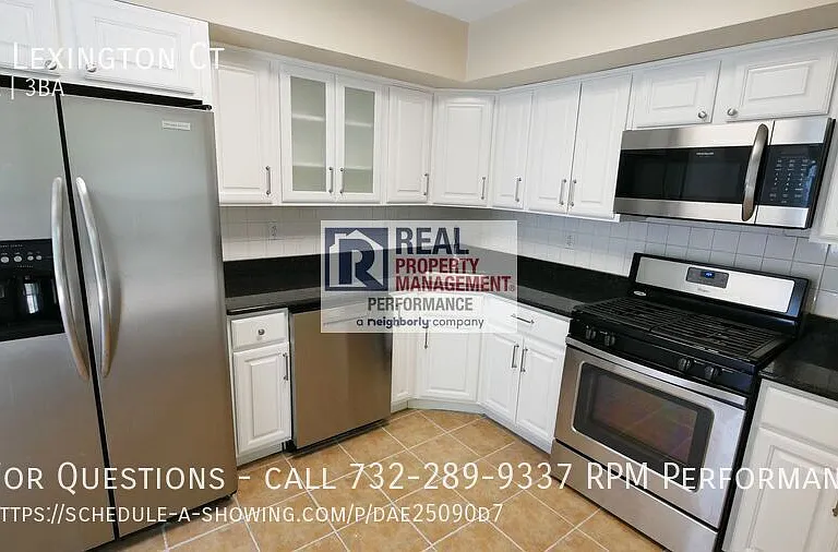 17 Lexington Ct — Photo 12