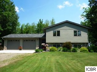 24488 Cedar Shores Dr, Cohasset, MN 55721