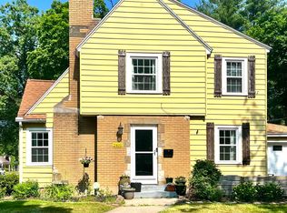 2400 Brooklyn Ave SE, Grand Rapids, MI 49507
