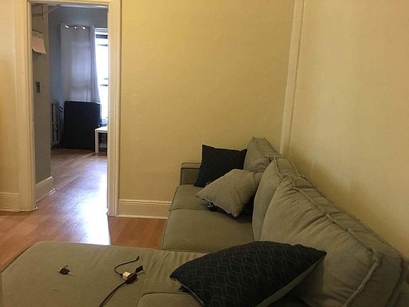 2nd image of 2315 28th Ave APT 3R