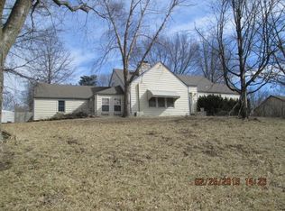 6919 NW Eastside Dr, Kansas City, MO 64152