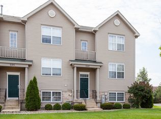 2107 S Austrian Pine St, Lockport, IL 60441