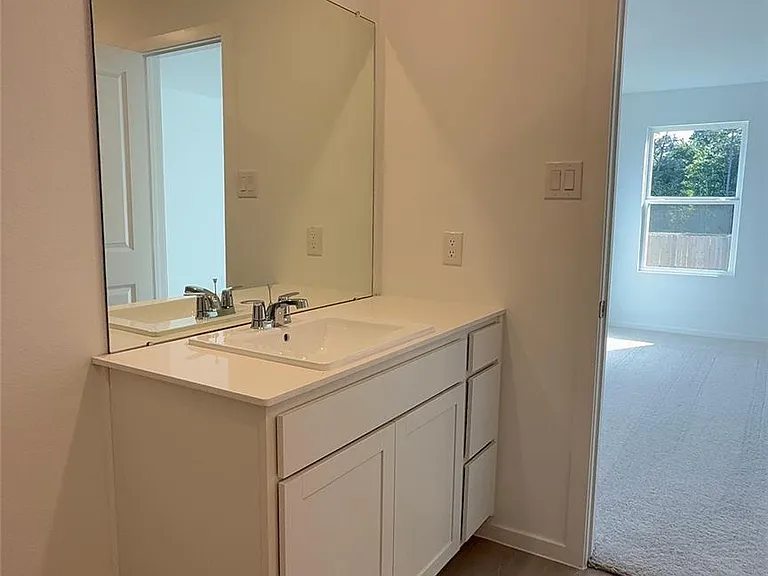 331 Parkin Ct — Photo 13