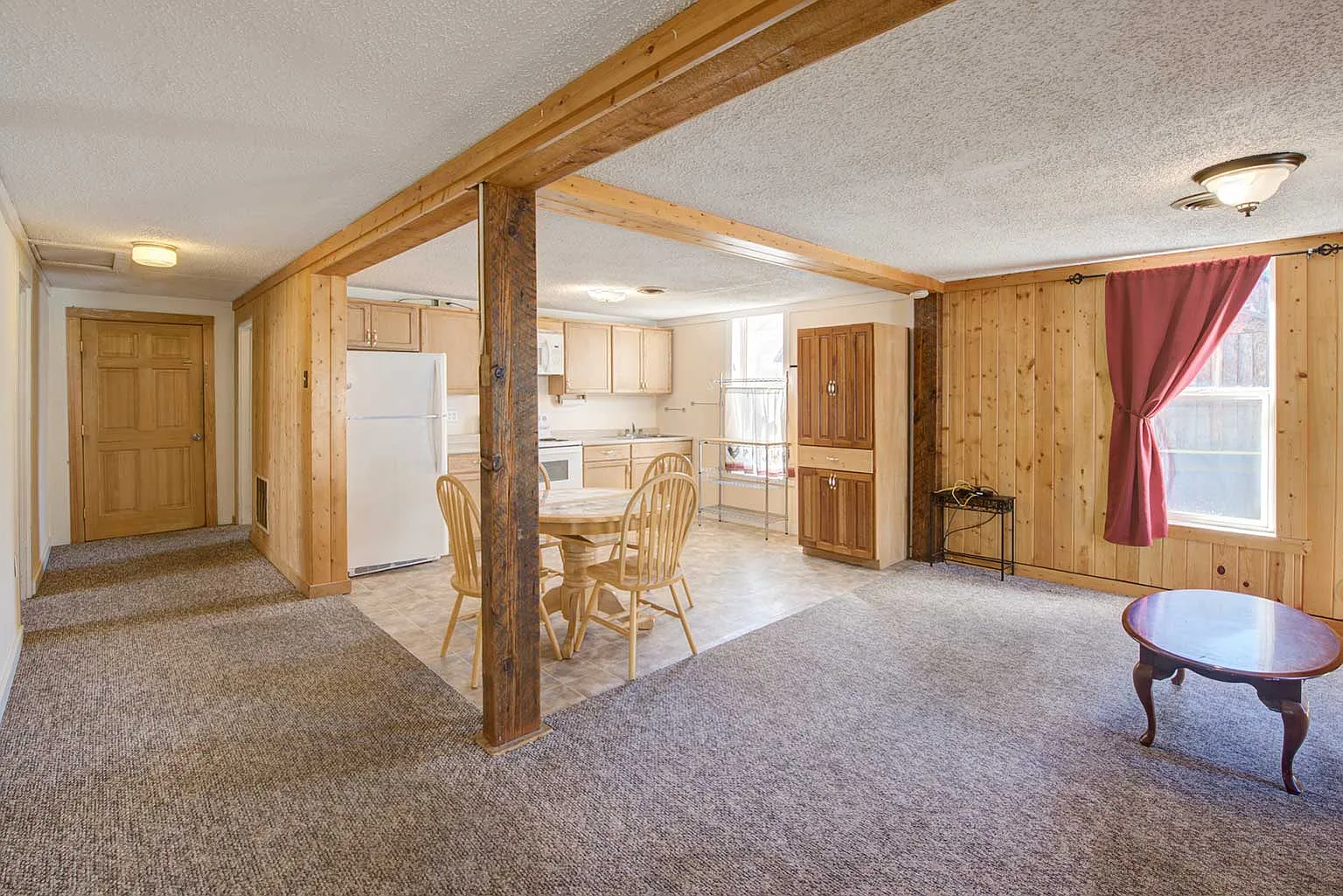 3 bed, 1271 sqft, $2,900 — Photo 3