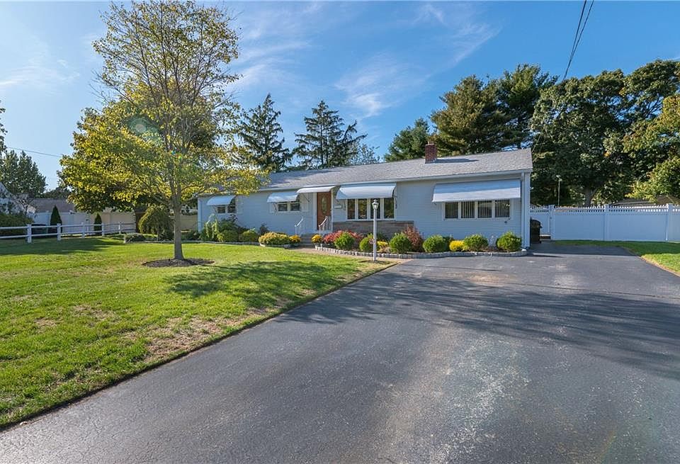 1st image of 223 Gainsville Dr