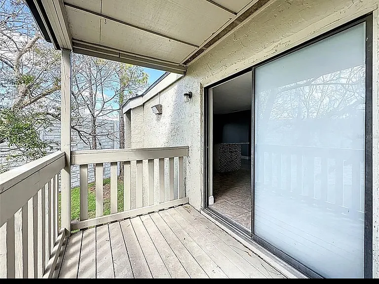 163 Springwood Cir #D — Photo 15