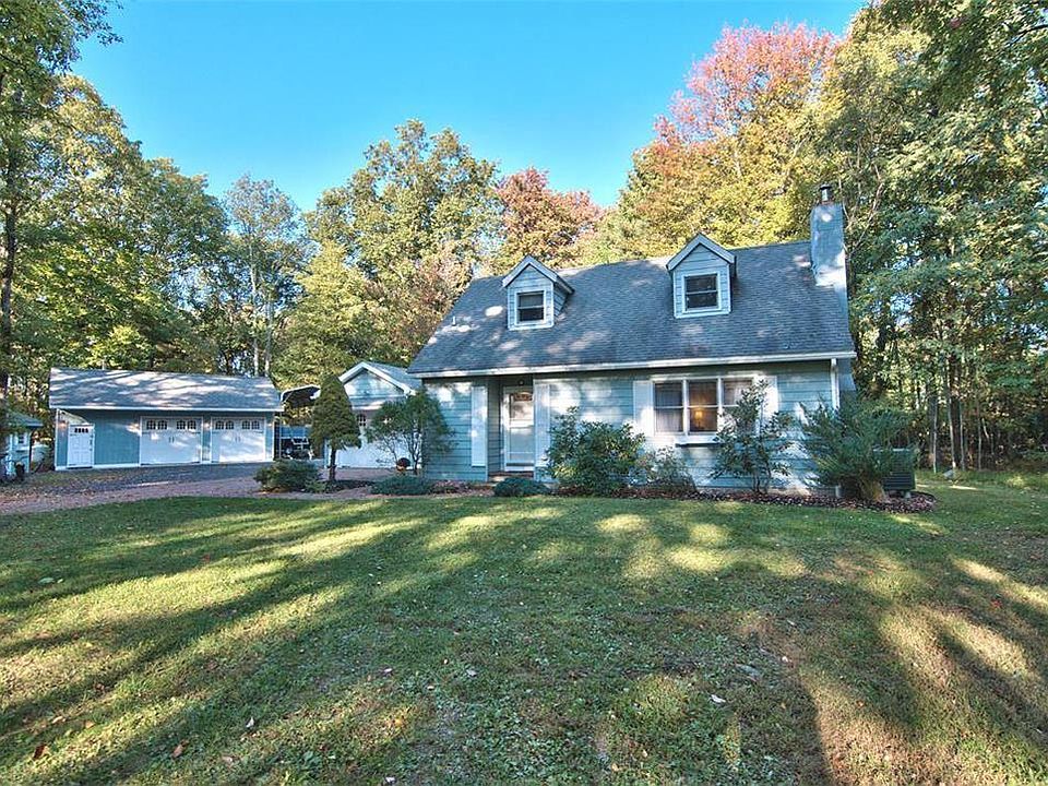 1st image of 304 Rossmor Dr