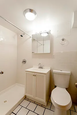 Rented by Mirador Real Estate | media 6