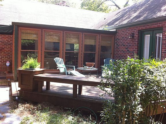 Rear deck 