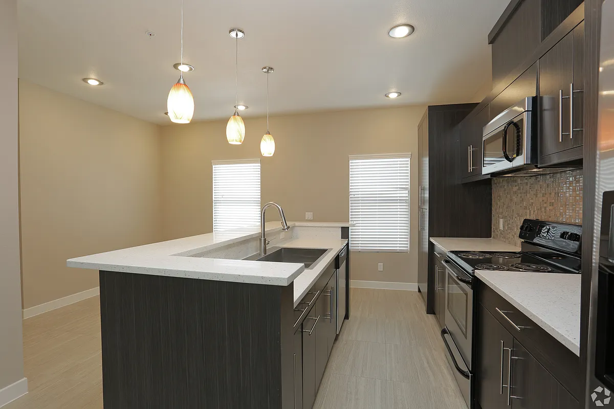 Floor plan B 11