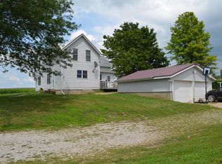 1594 155th St, New Sharon, IA 50207