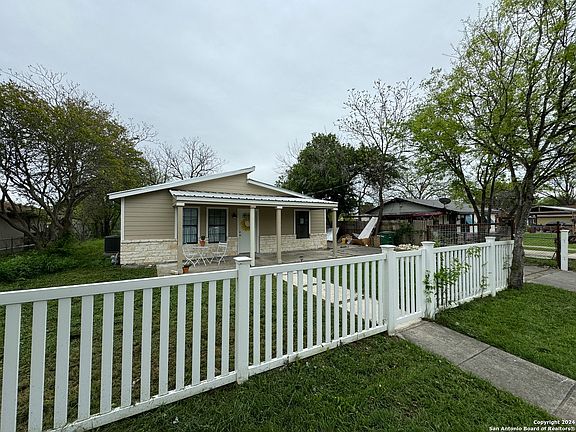 2nd image of 334 TACOMA AVE