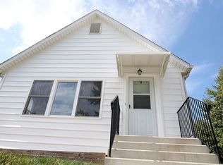 325 Clinton St, Maumee, OH 43537