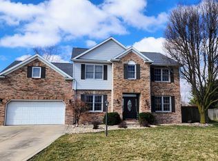 2910 River Oak Dr, Champaign, IL 61822