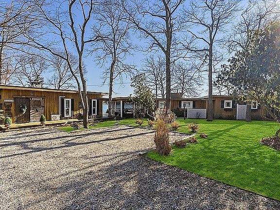 4th image of 19 Bay Rd