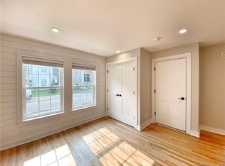32 Pulaski St #1, Norwalk, CT 06851