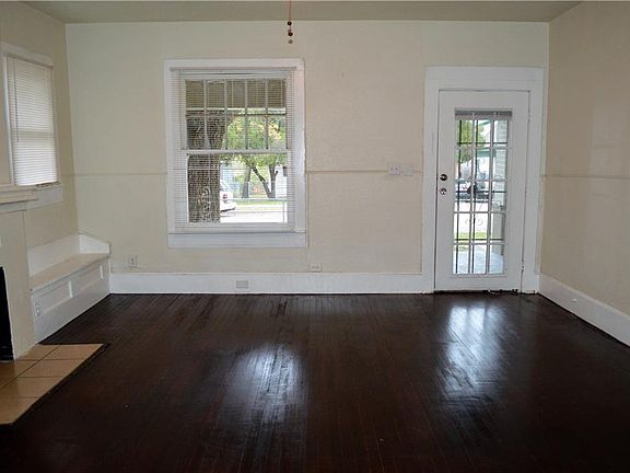 5th image of 2718 Avenue E