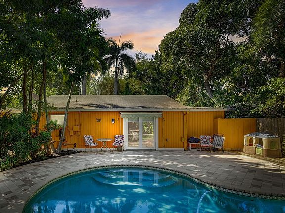 2nd image of 3541 NW 5th Avenue