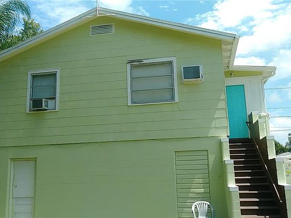 2nd image of 815 20th Ave S