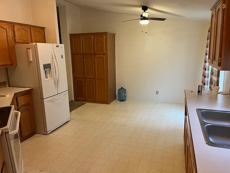 3951 S Mentor Ave #61 — Photo 12