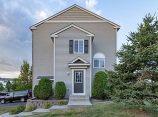 4935 Education Dr N UNIT 1, Hugo, MN 55038