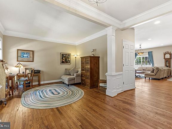 3rd image of 20791 Red Cedar Dr