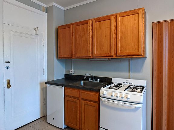 5th image of 3835 N Fremont St #514JH