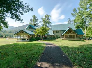 201 Mountainside Pkwy, Ellijay, GA 30536