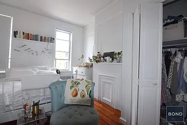 Rented by Bond New York