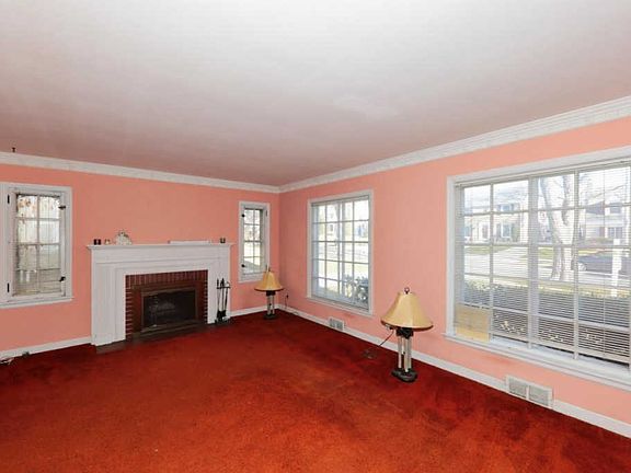 3rd image of 2511 N 84th St