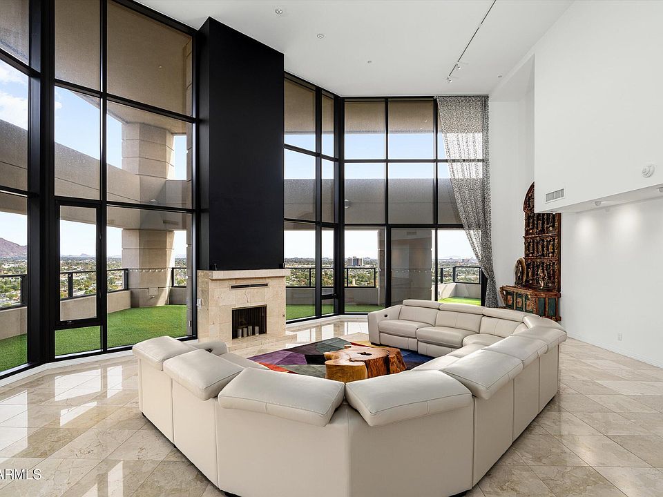 1st image of 1040 E OSBORN Road #1902