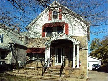 1st image of 1216 W 7th St